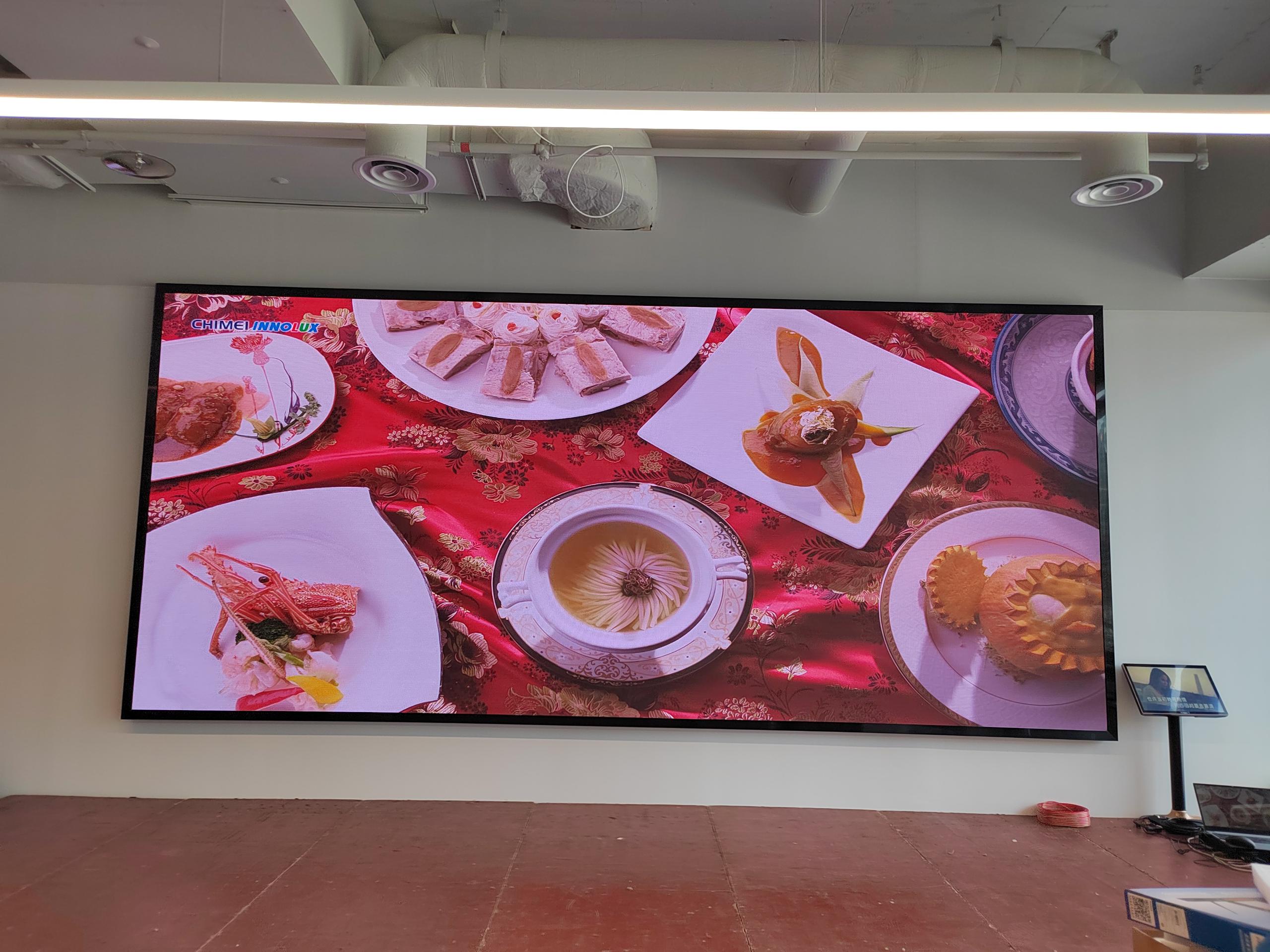 深圳南山展會(huì)展廳LED顯示屏P2.5高清顯示！